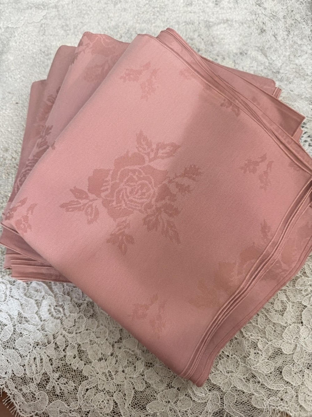 New Fancy cloth blush rose pink bulk lot 38 pcs dinner napkins